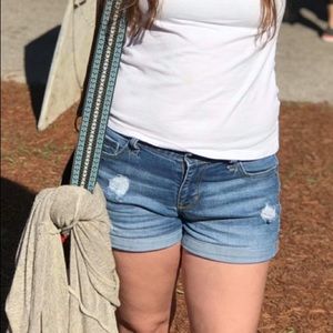 Old Navy Boyfriend Jean Shorts